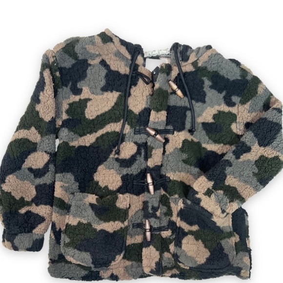 Sabrina Lauren size S green camo fuzzy fleece zip up  toggle hooded Teddy Jacket - Picture 6 of 15